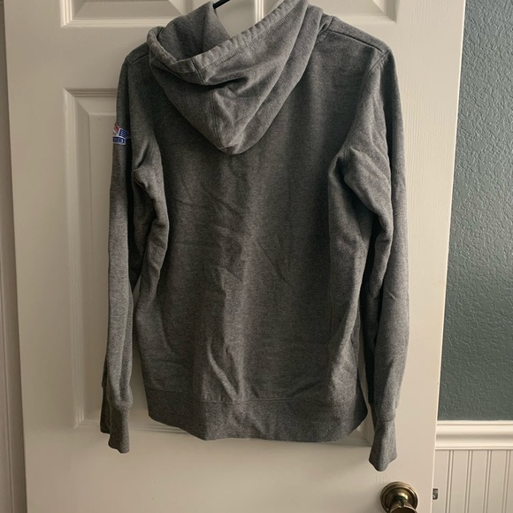 Cotton On Hoodie - Picture 2 of 4